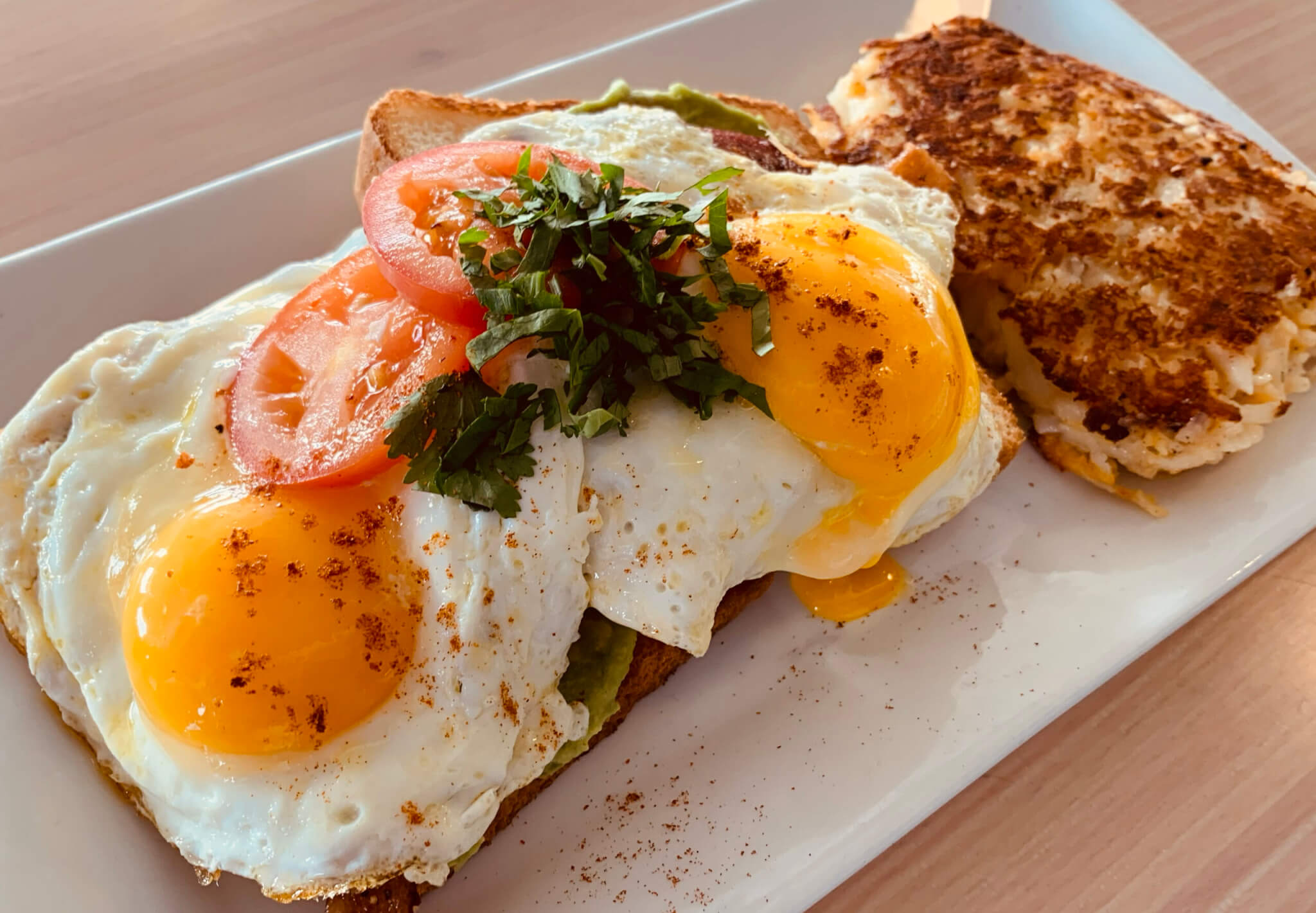 avotoast